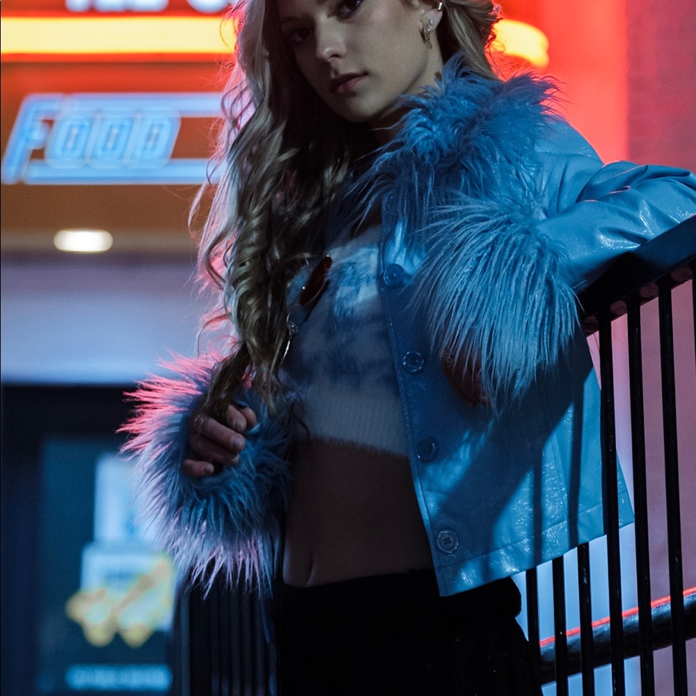 Vintage Faux Fur Trim Jacket Baby Blue - Picture 6 of 7
